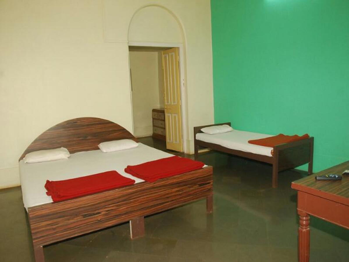 Cecil Hotel Matheran Kültér fotó